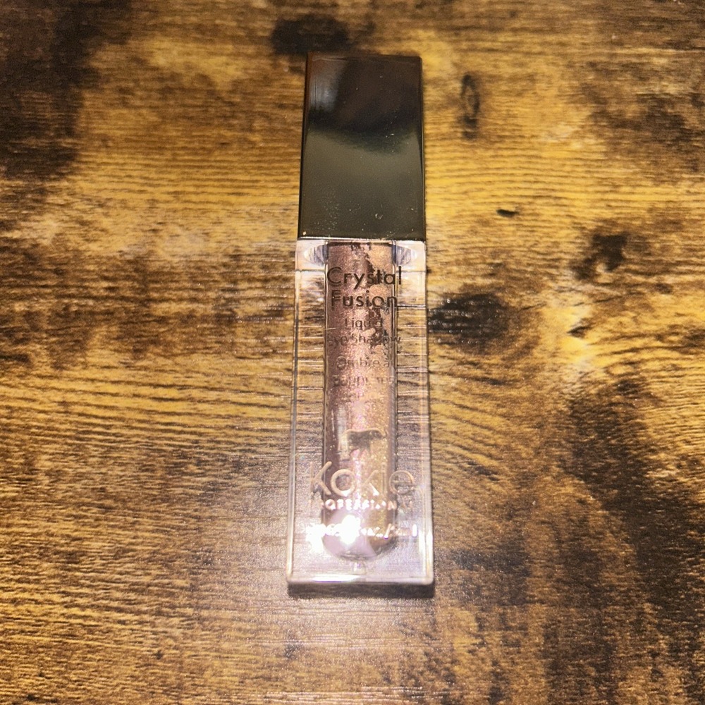 Kokie Cosmetics CELESTE Crystal Fusion Liquid Eye Shadow